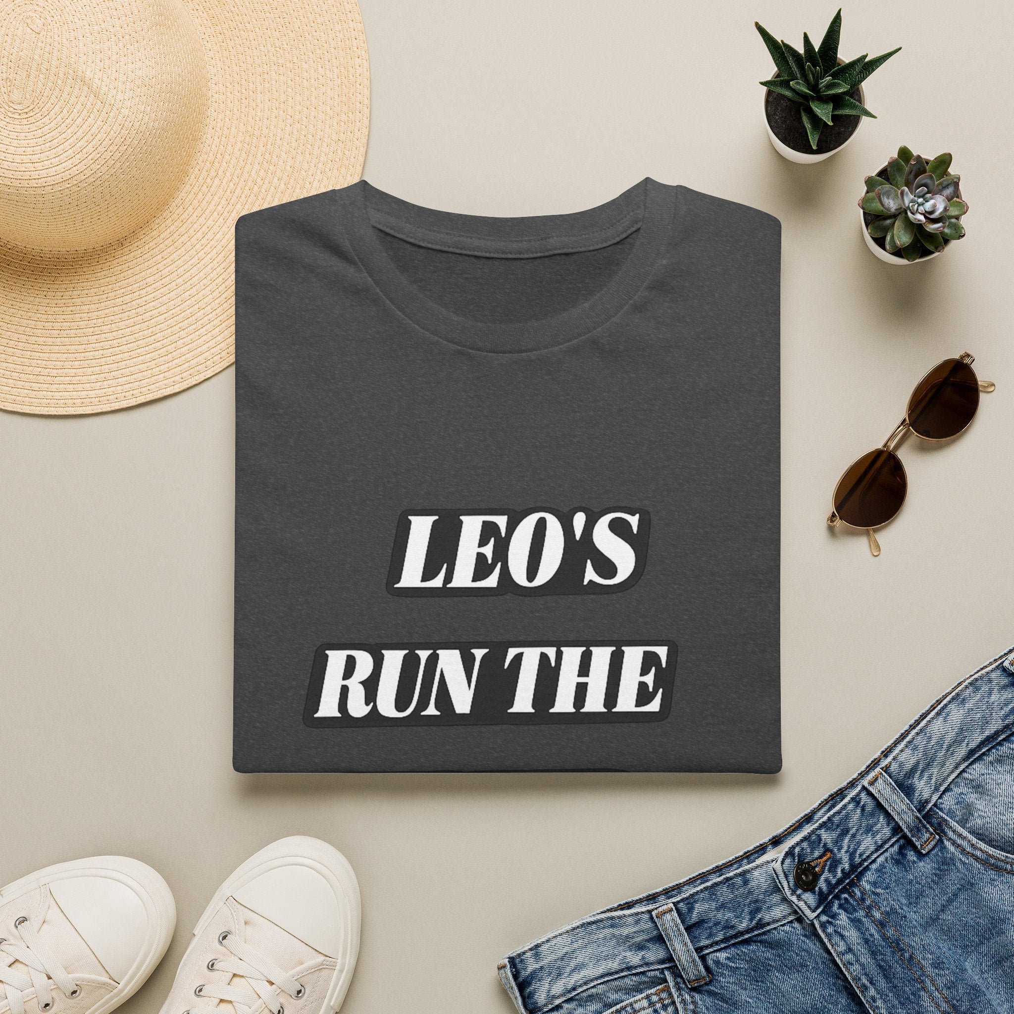 Leo's Run the World Graphic T-Shirt