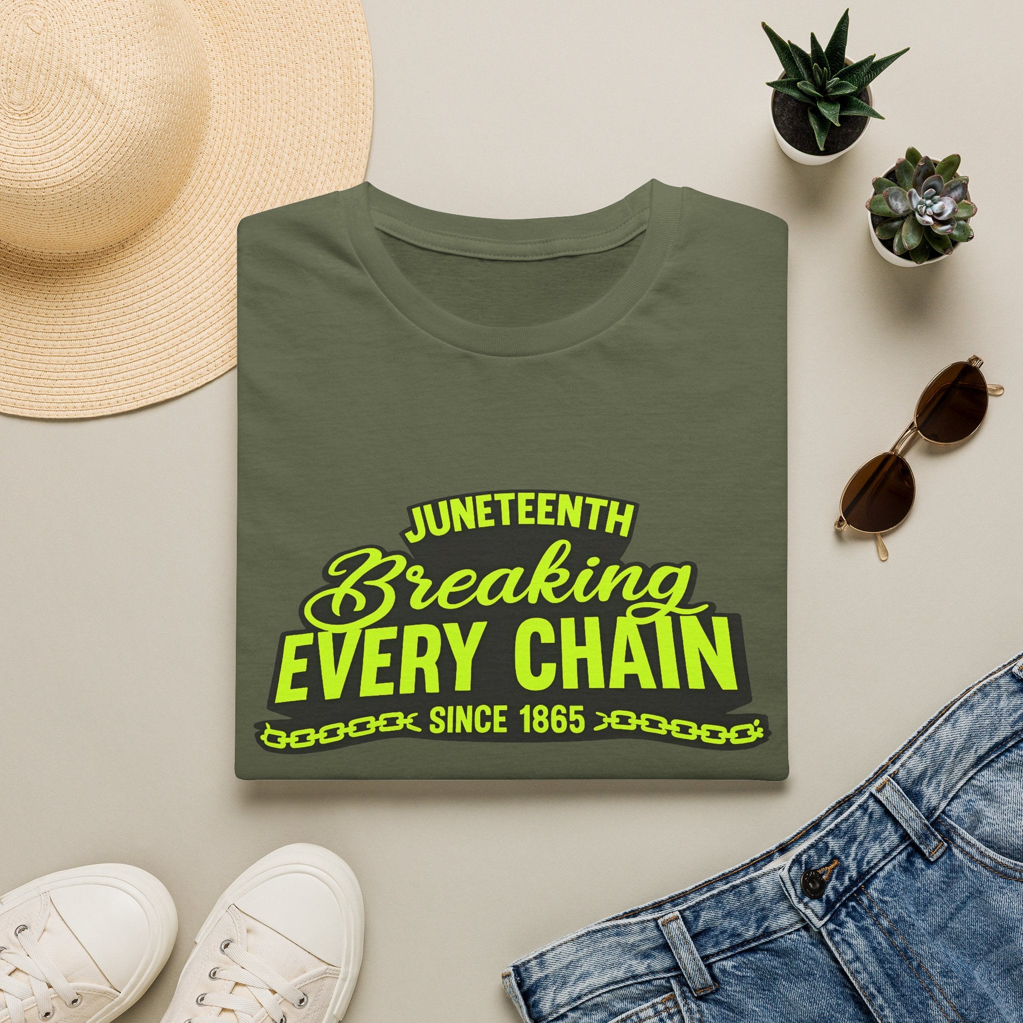 Juneteenth – Breaking Every Chain Since 1865 Graphic T-Shirt