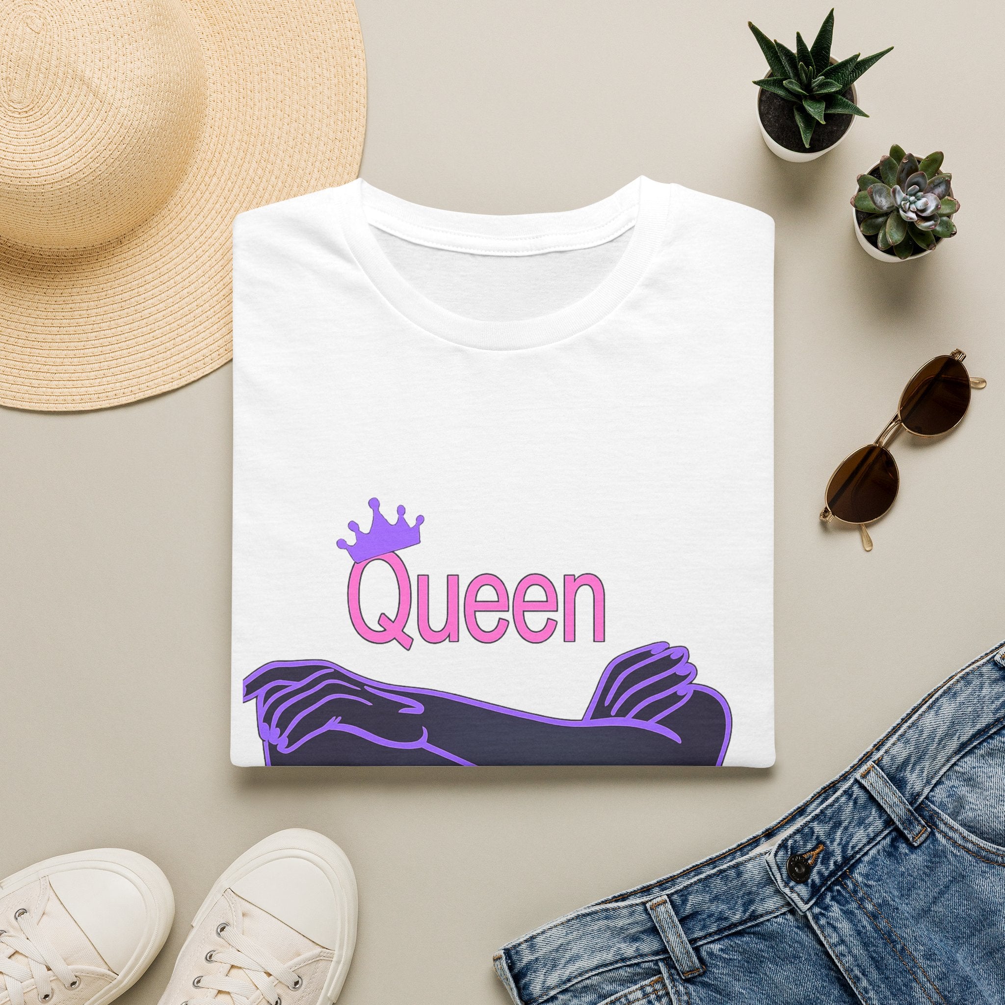 Queen Mentality Graphic T-Shirt