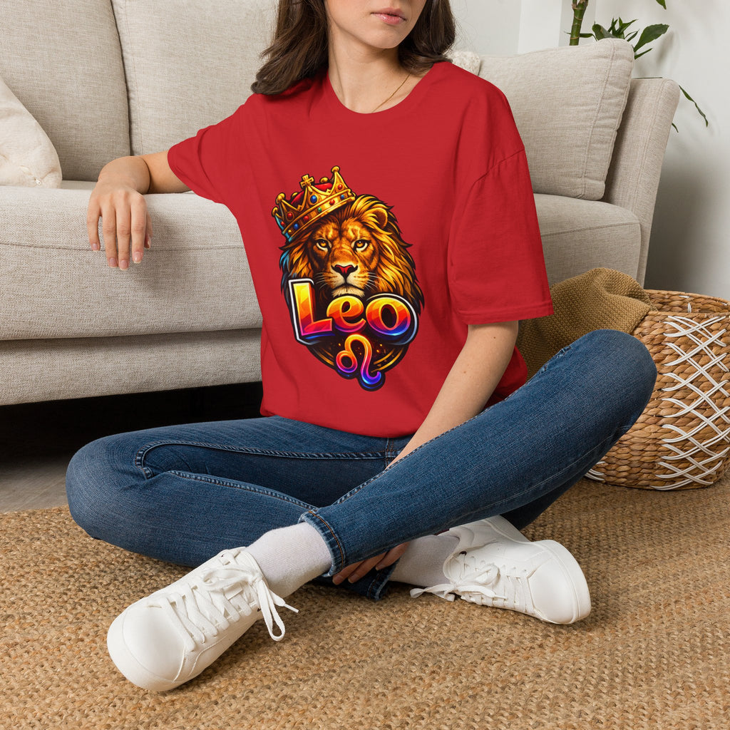 Leo King Graphic T-Shirt | Zodiac Lion Crown Tee