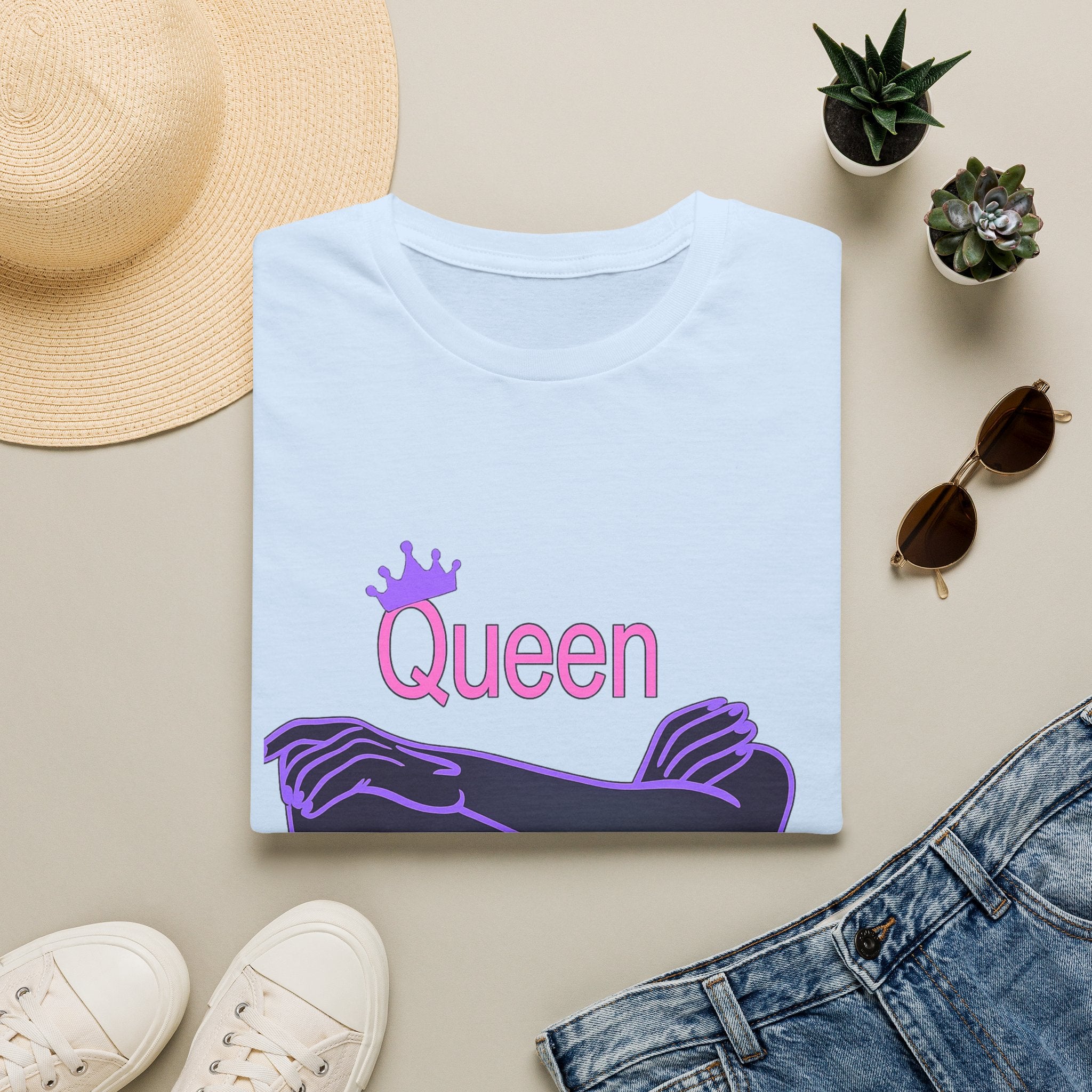 Queen Mentality Graphic T-Shirt
