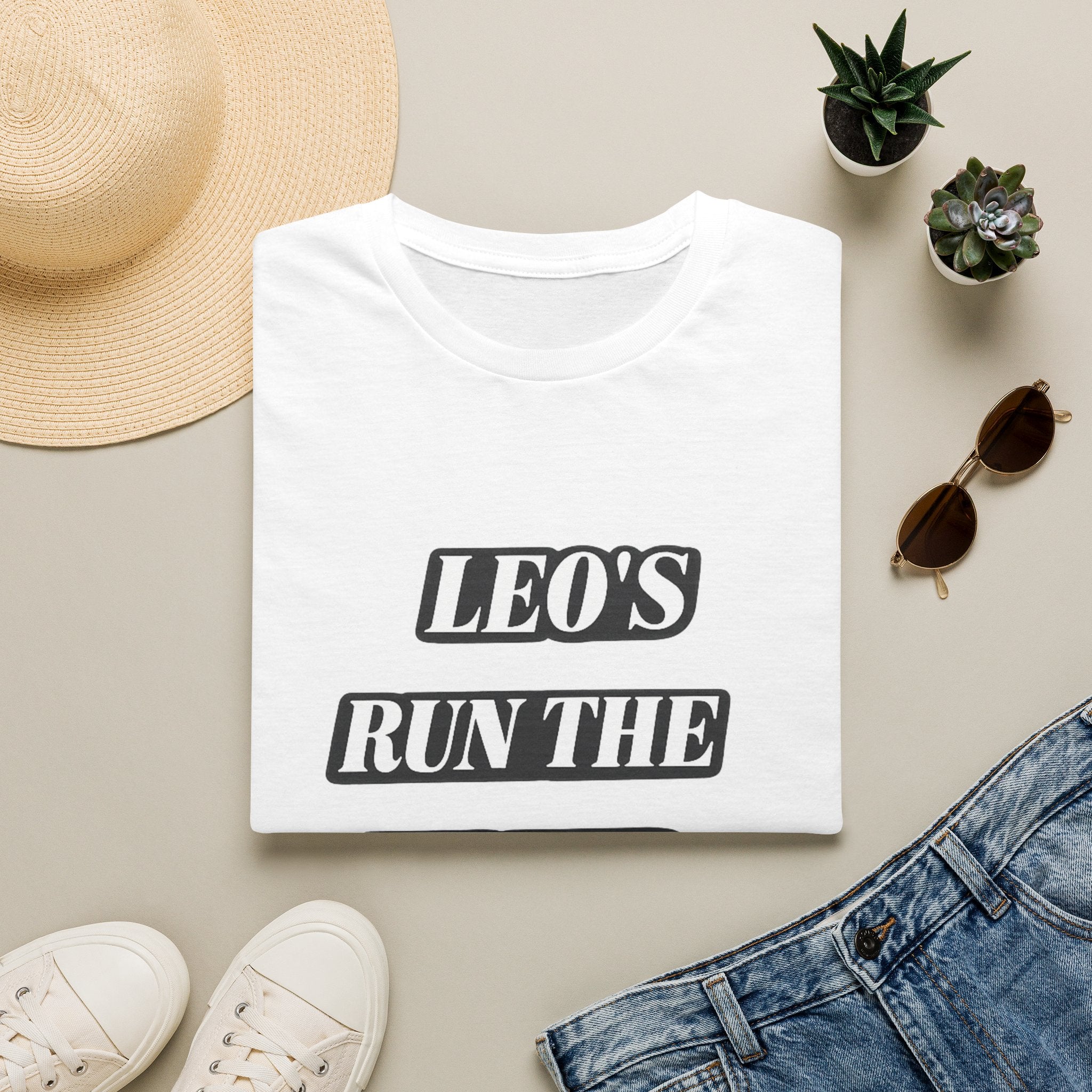 Leo's Run the World Graphic T-Shirt