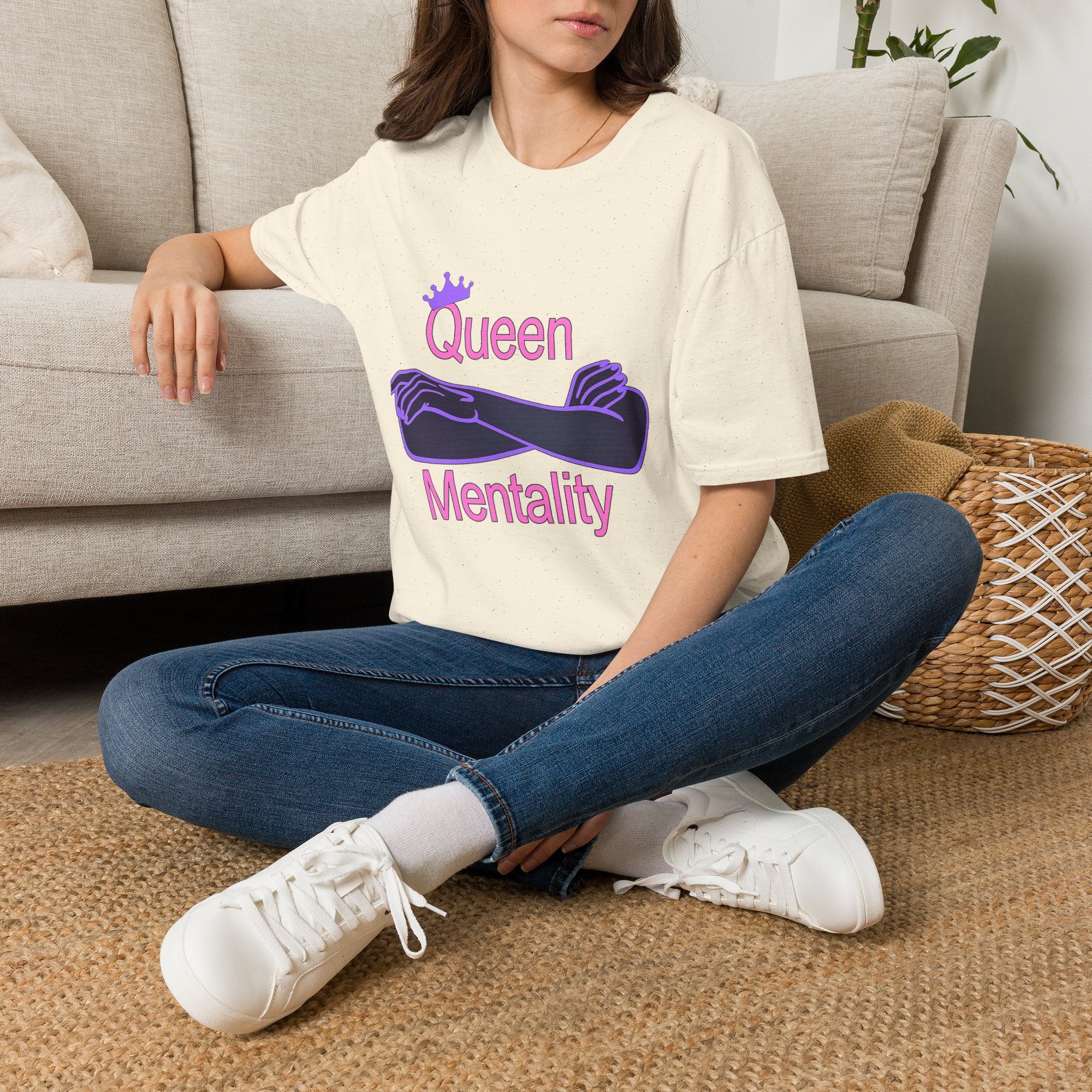 Queen Mentality Graphic T-Shirt