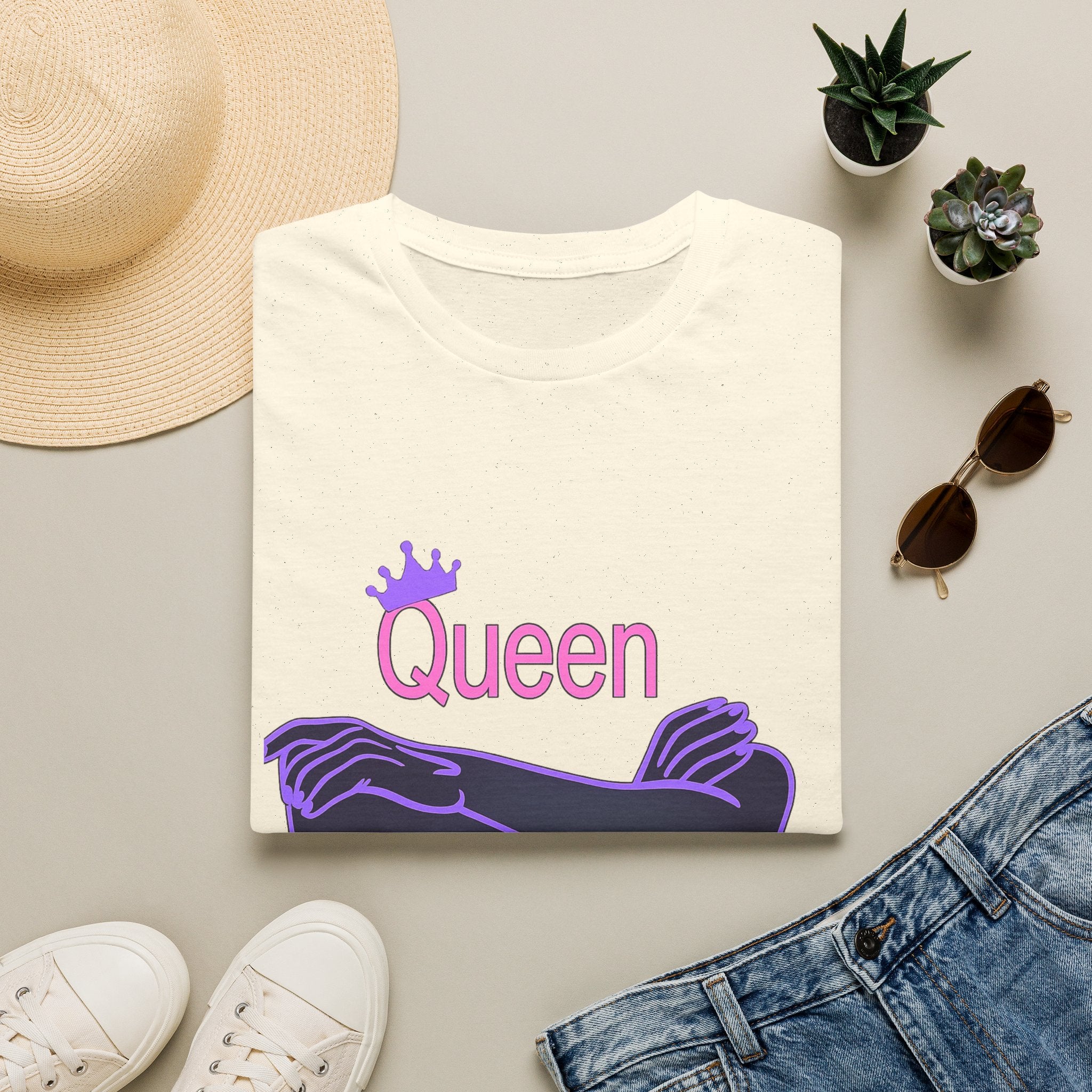 Queen Mentality Graphic T-Shirt