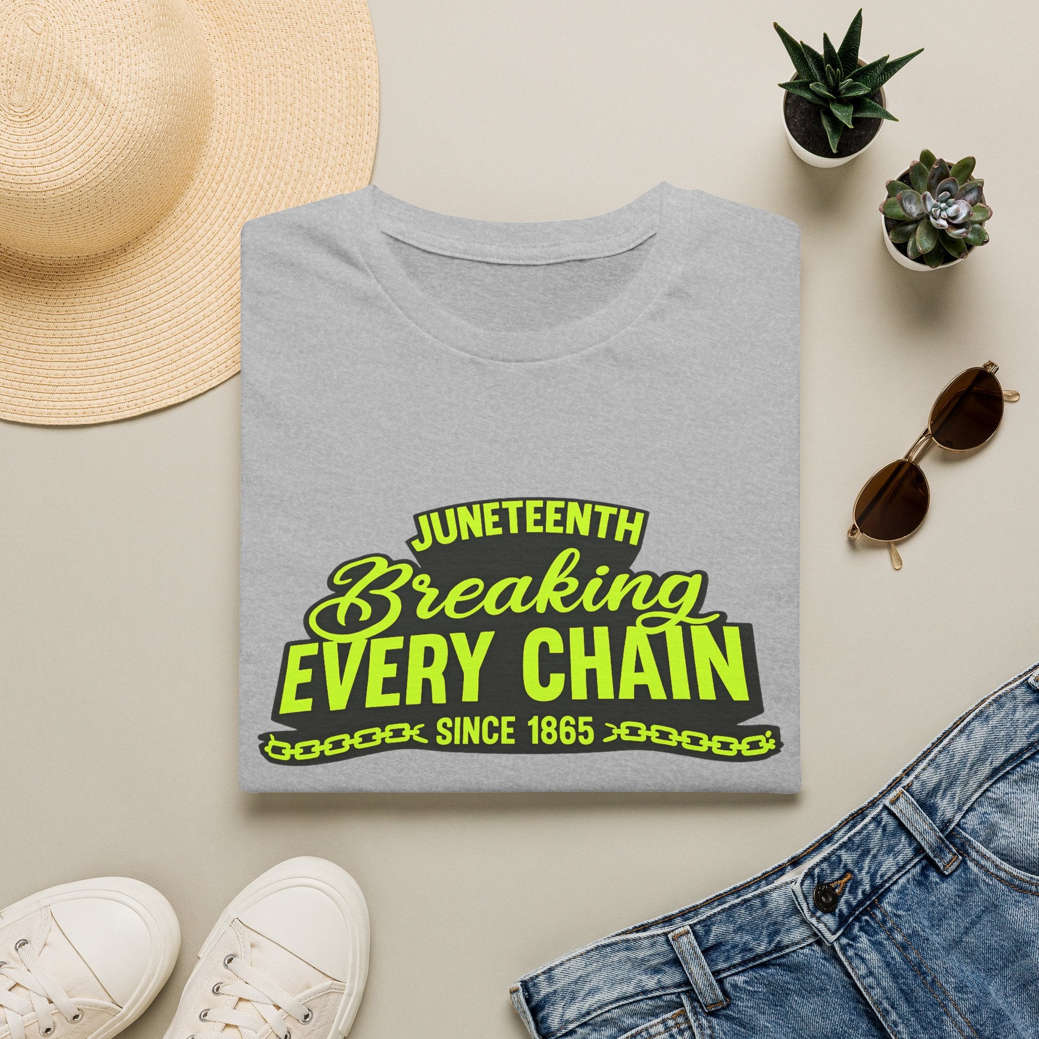 Juneteenth – Breaking Every Chain Since 1865 Graphic T-Shirt