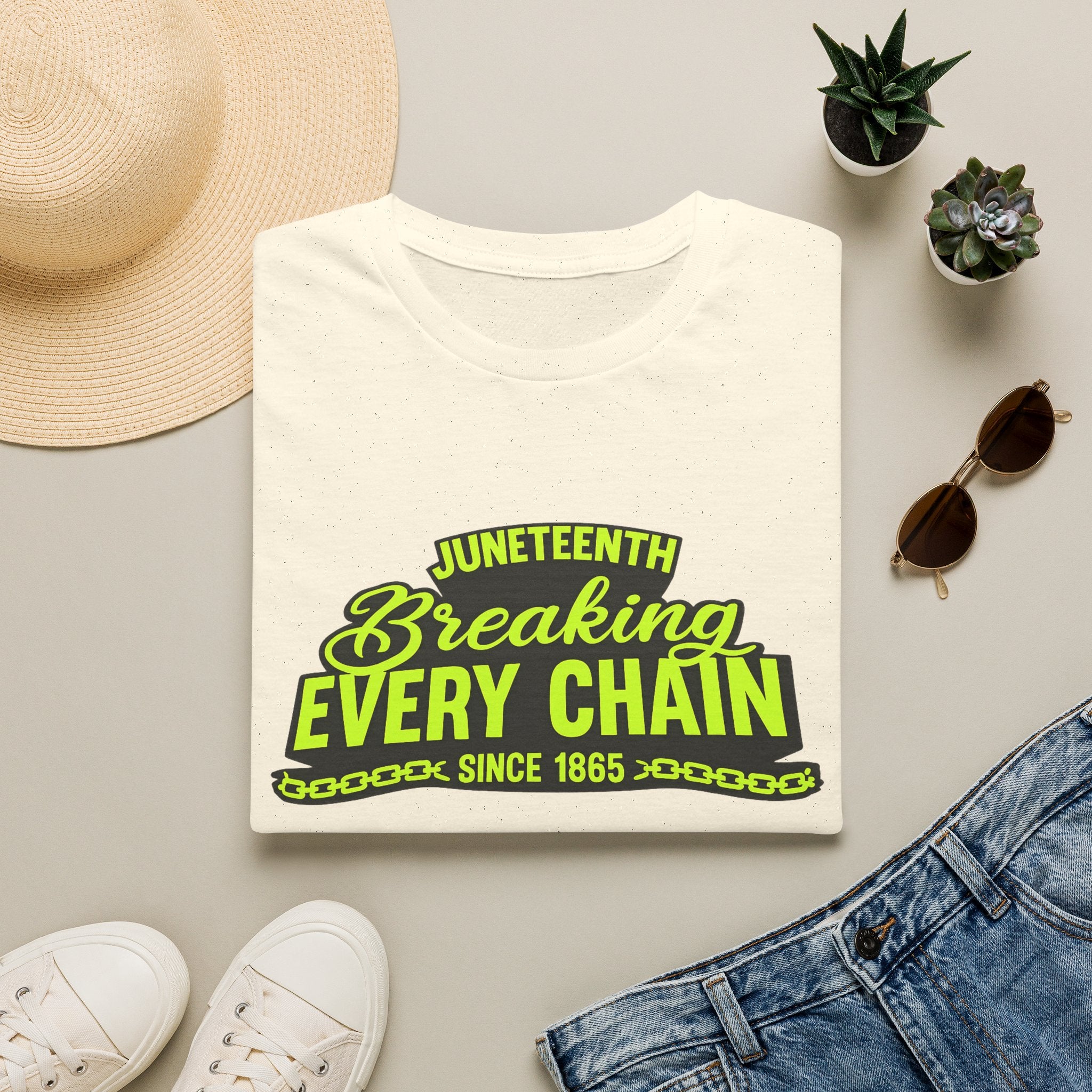 Juneteenth – Breaking Every Chain Since 1865 Graphic T-Shirt
